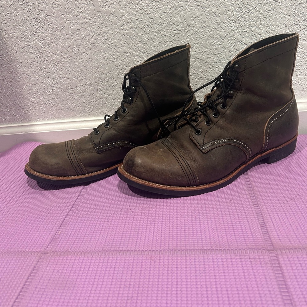 Red Wing Brown Leather Boots Classic Durable Design